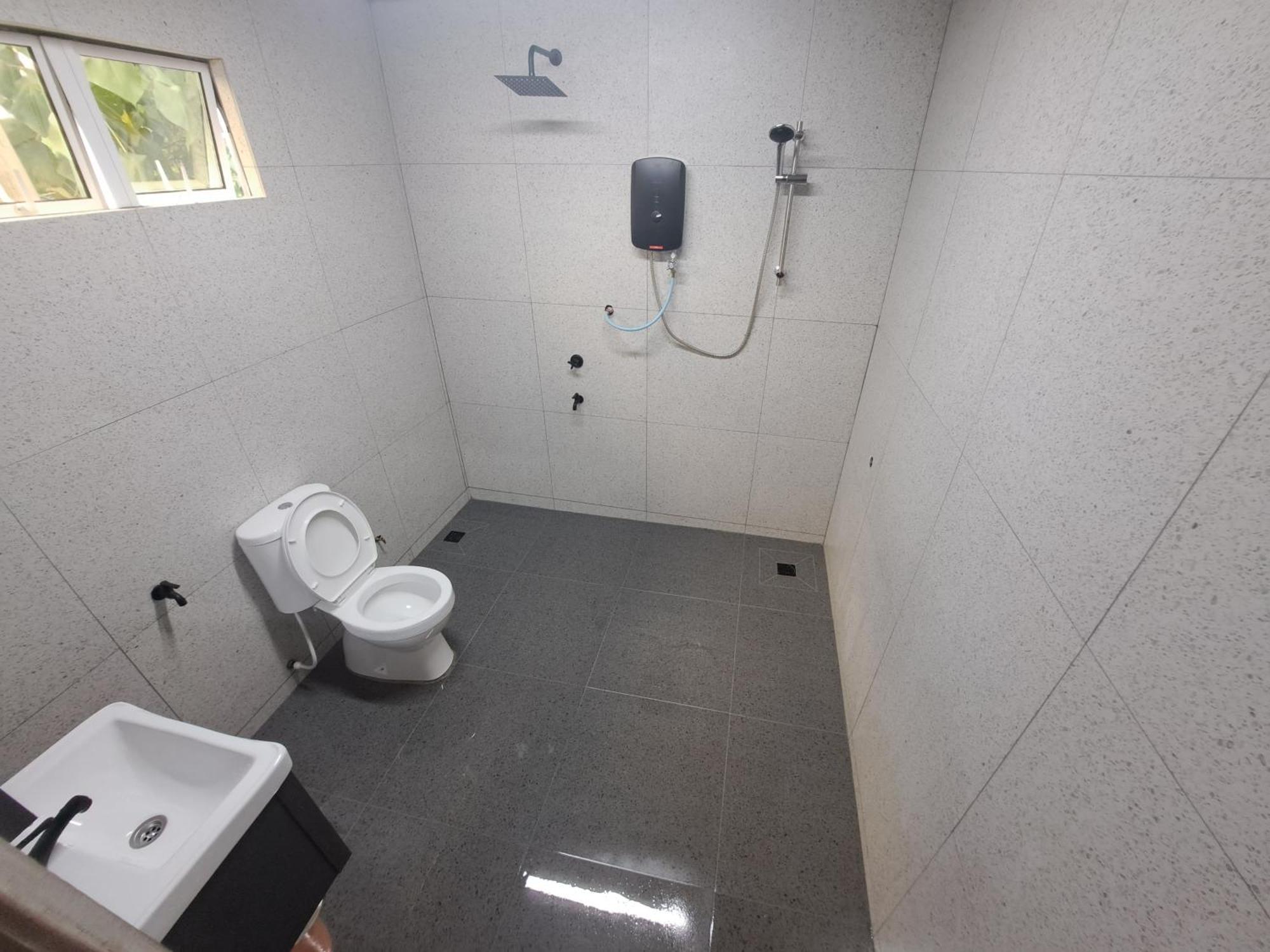 Rayyan Ashraf Homestay Kota Bharu Exterior foto